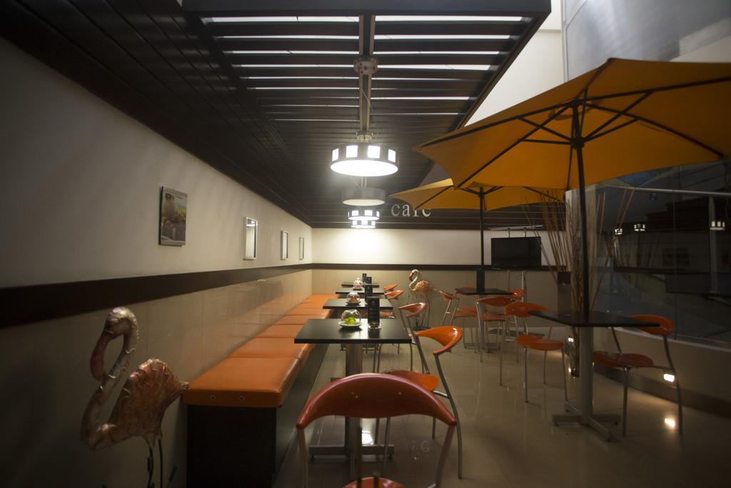 Hotel Ginebra Lima Exterior photo